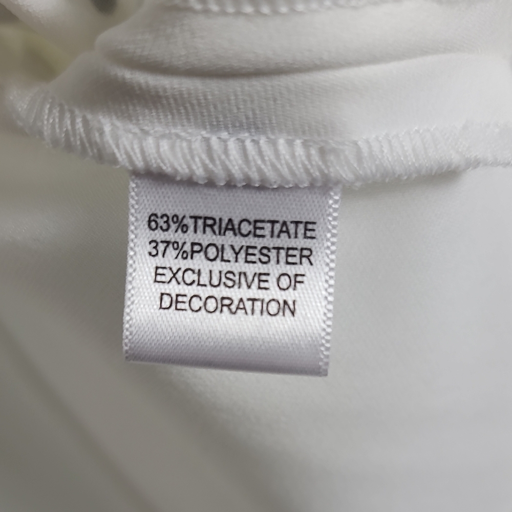 ST.JOHN Evening Ivory With Silver and Cream  Elegant Sleeveless Top Size 8 - Picture 3 of 16